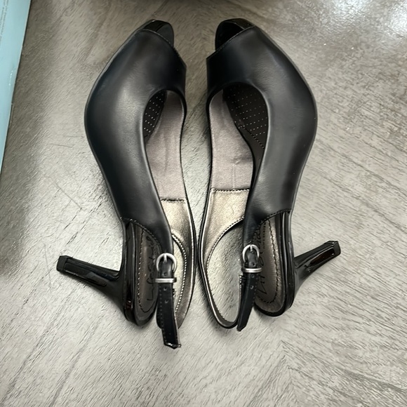 LifeStride Teller Sandal - Picture 8 of 11